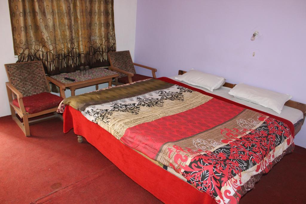 Mamta Guest House Manāli Exteriér fotografie